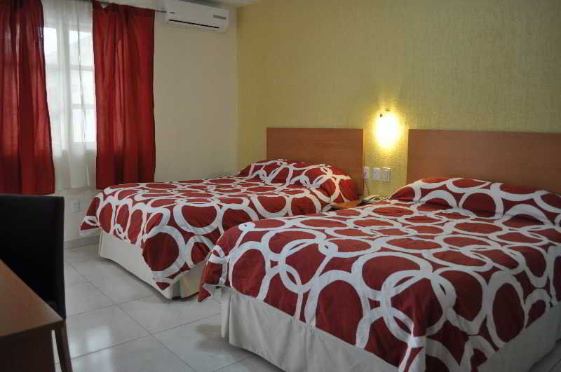 Pequeno Gran 3* Aguascalientes